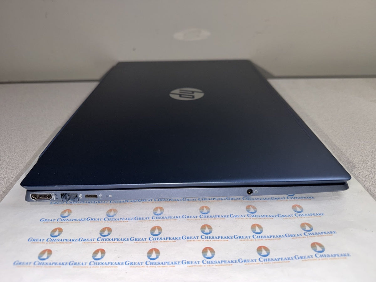 HP 15-cs2073cl Pavilion i7-8565U 256GB SSD 16GB Ram Win11Pro 1920x1080 w/Charger